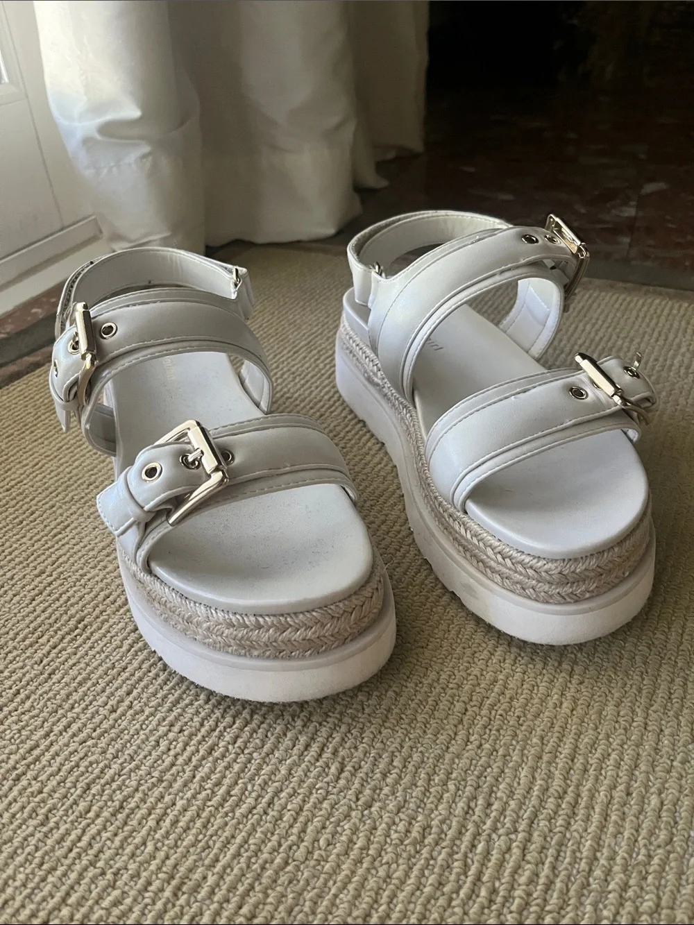 Steve Madden White Platform Espadrille Sandals with Gold Buckles